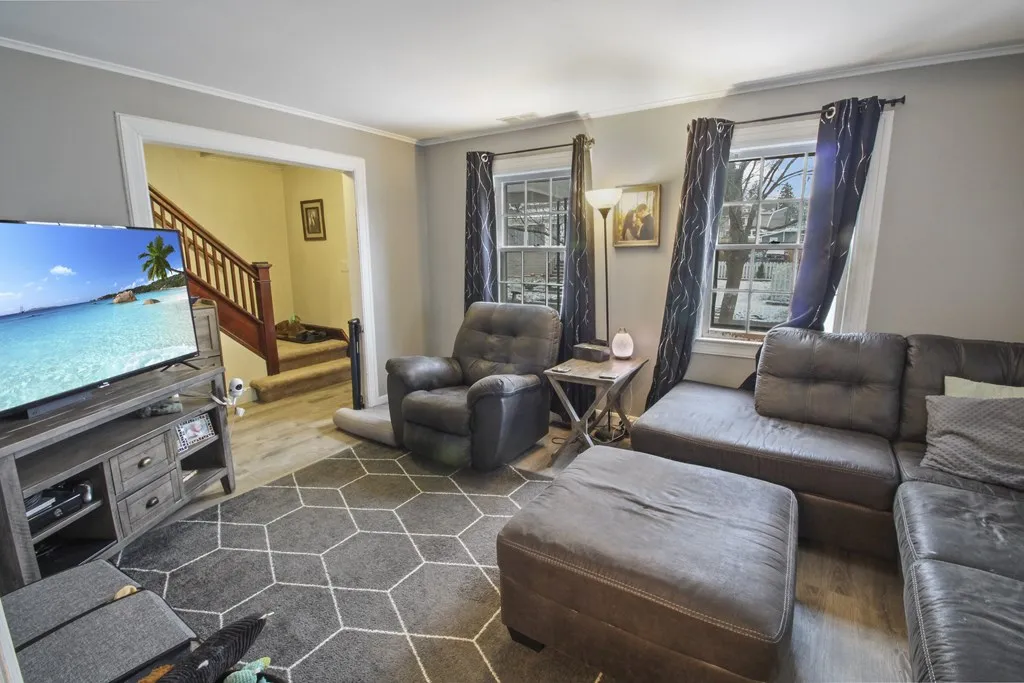 3 Curtiss Avenue, Urbana, New York 14840, Urbana, New York 14840, 3 Bedrooms Bedrooms, 7 Rooms Rooms,2 BathroomsBathrooms,Residential,Closed,3 Curtiss Avenue, Urbana, New York 14840,EC278133