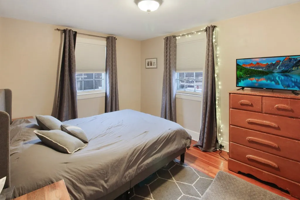 3 Curtiss Avenue, Urbana, New York 14840, Urbana, New York 14840, 3 Bedrooms Bedrooms, 7 Rooms Rooms,2 BathroomsBathrooms,Residential,Closed,3 Curtiss Avenue, Urbana, New York 14840,EC278133
