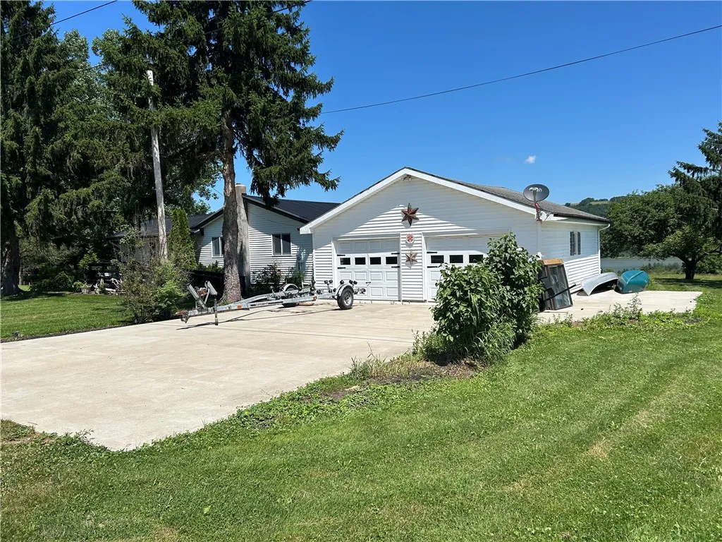 17 Sunrise Lane, None, Pennsylvania 16929, Pennsylvania 16929, 2 Bedrooms Bedrooms, 7 Rooms Rooms,1 BathroomBathrooms,Residential,For Sale,17 Sunrise Lane, None, Pennsylvania 16929,EC278086