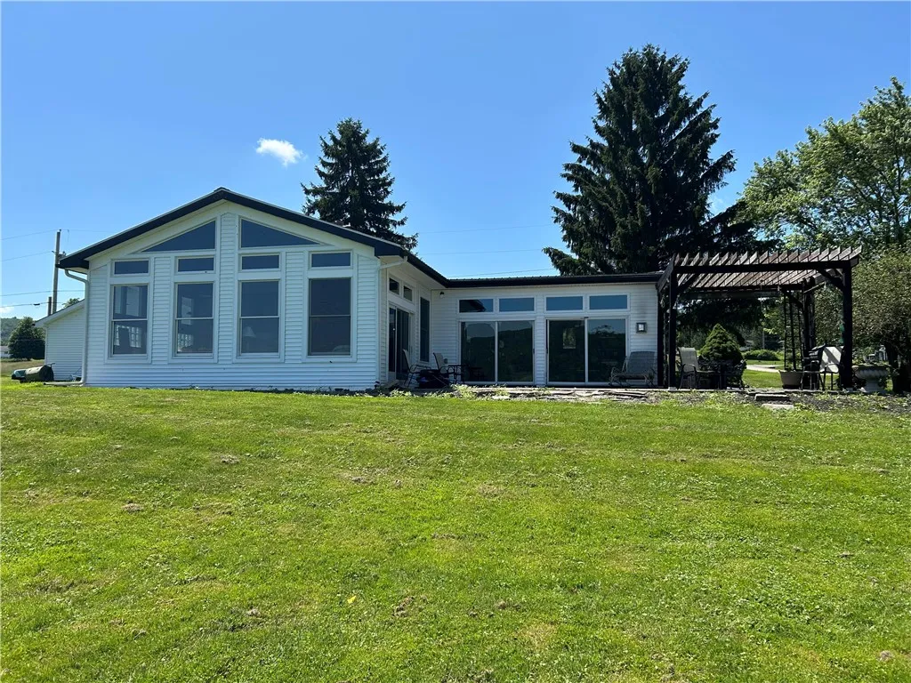 17 Sunrise Lane, None, Pennsylvania 16929, Pennsylvania 16929, 2 Bedrooms Bedrooms, 7 Rooms Rooms,1 BathroomBathrooms,Residential,For Sale,17 Sunrise Lane, None, Pennsylvania 16929,EC278086