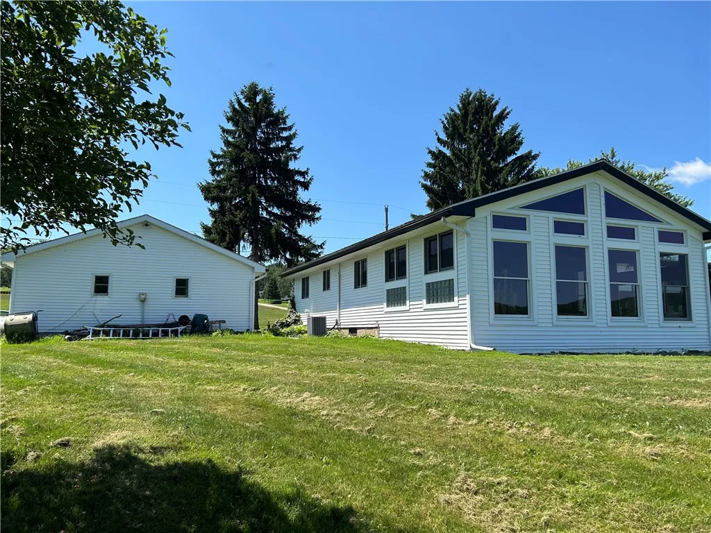 17 Sunrise Lane, None, Pennsylvania 16929, Pennsylvania 16929, 2 Bedrooms Bedrooms, 7 Rooms Rooms,1 BathroomBathrooms,Residential,For Sale,17 Sunrise Lane, None, Pennsylvania 16929,EC278086