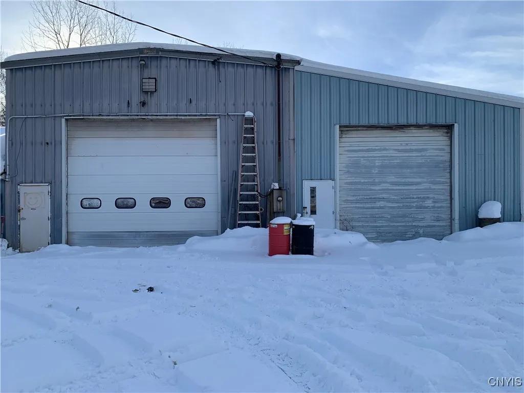 127 Rathburn Road, Granby, New York 13069, Granby, New York 13069, ,Commercial Sale,Closed,127 Rathburn Road, Granby, New York 13069,0,S1586077