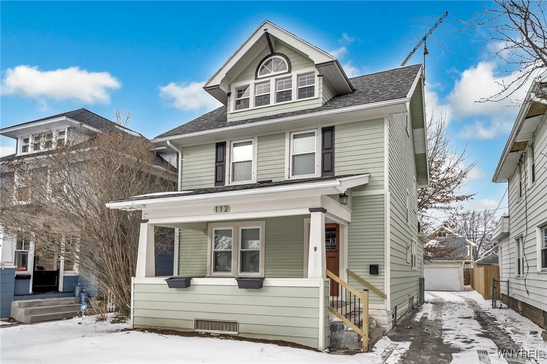 112 Wardman Road, Tonawanda-town, New York 14217, Tonawanda, New York 14217, 4 Bedrooms Bedrooms, 9 Rooms Rooms,1 BathroomBathrooms,Residential,Closed,112 Wardman Road, Tonawanda-town, New York 14217,0,B1586033