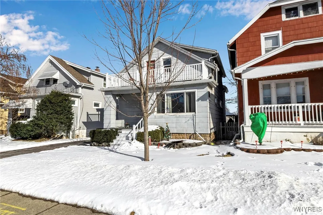 91 Marjorie Drive, Tonawanda-town, New York 14223, Tonawanda, New York 14223, 4 Bedrooms Bedrooms, ,2 BathroomsBathrooms,Residential,Closed,91 Marjorie Drive, Tonawanda-town, New York 14223,0,B1586174