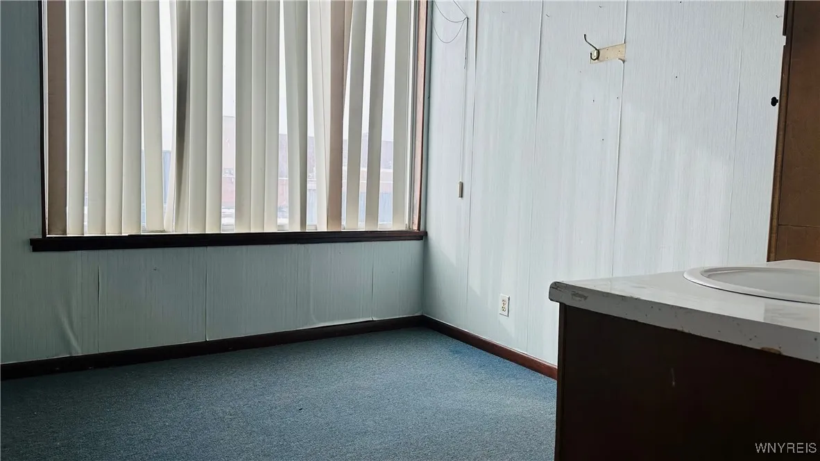 150 Washburn Street, Lockport-city, New York 14094, Lockport City, New York 14094, ,Commercial Lease,For Rent,150 Washburn Street, Lockport-city, New York 14094,0,B1586517