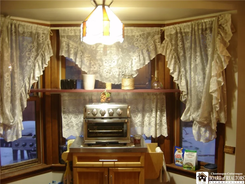 915 Prospect Avenue, Olean-city, New York 14760, Olean, New York 14760, 4 Bedrooms Bedrooms, 6 Rooms Rooms,2 BathroomsBathrooms,Residential,For Sale,915 Prospect Avenue, Olean-city, New York 14760,0,R1585482