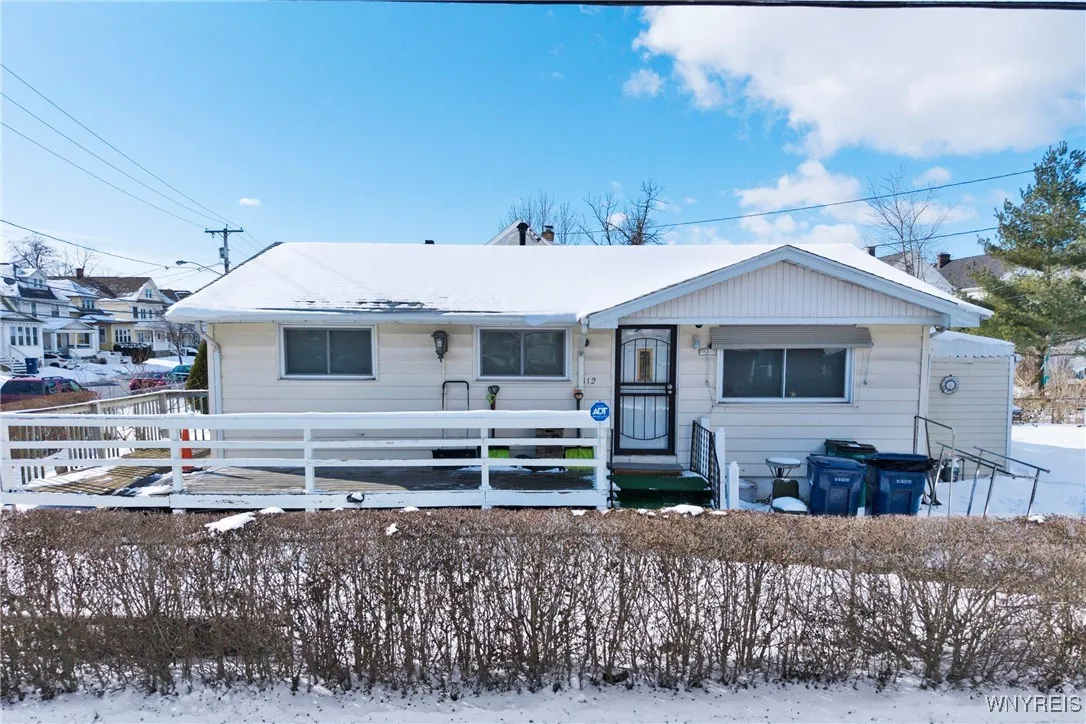 112 Condon Avenue, Buffalo, New York 14207, Buffalo, New York 14207, 3 Bedrooms Bedrooms, 8 Rooms Rooms,2 BathroomsBathrooms,Residential,Closed,112 Condon Avenue, Buffalo, New York 14207,0,B1586564