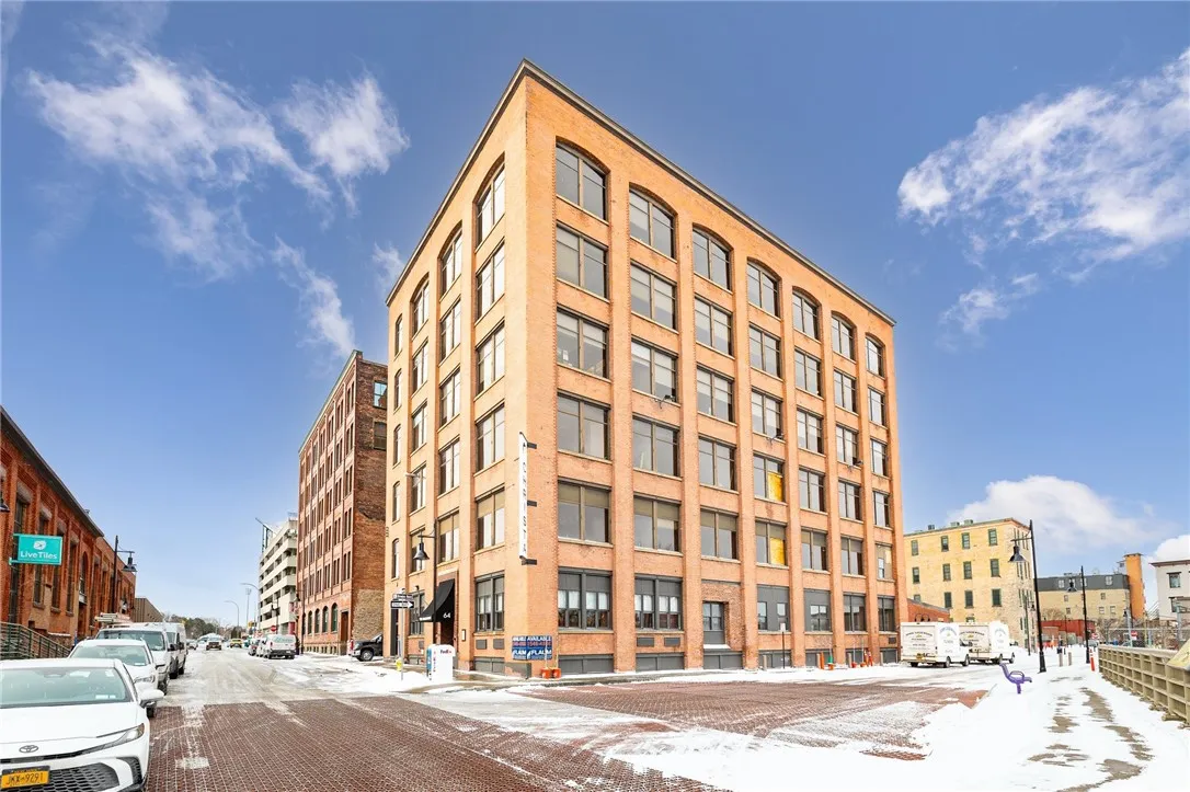 64 Commercial Street 103, Rochester, New York 1461, Rochester, New York 14614, 2 Rooms Rooms,1 BathroomBathrooms,Residential Lease,Closed,64 Commercial Street 103, Rochester, New York 1461,0,R1586407