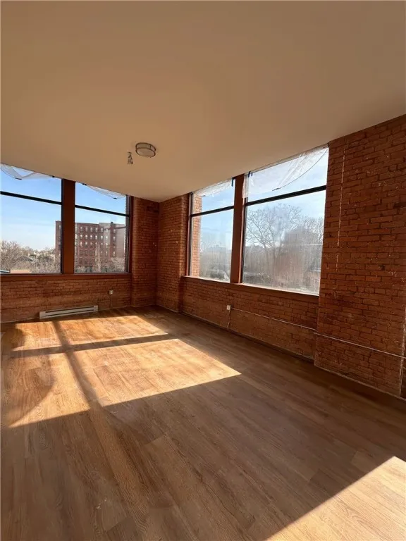 64 Commercial Street 203, Rochester, New York 1461, Rochester, New York 14614, 2 Rooms Rooms,1 BathroomBathrooms,Residential Lease,Closed,64 Commercial Street 203, Rochester, New York 1461,0,R1586411