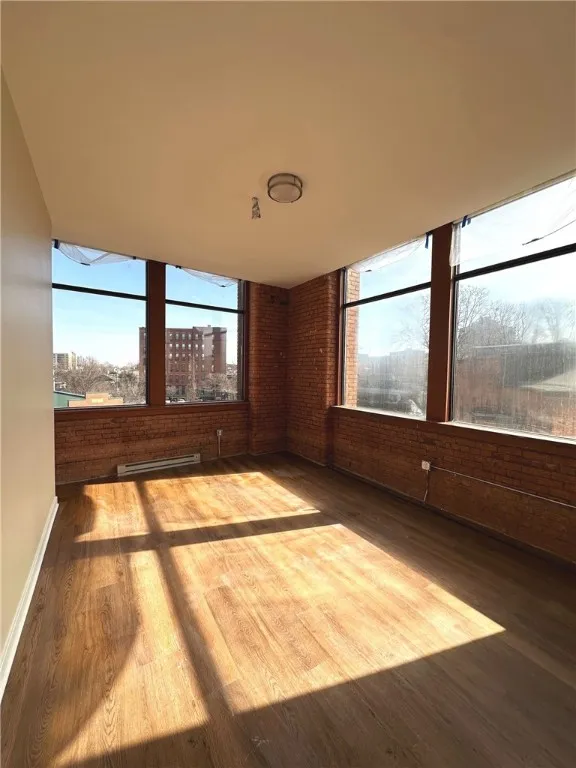64 Commercial Street 203, Rochester, New York 1461, Rochester, New York 14614, 2 Rooms Rooms,1 BathroomBathrooms,Residential Lease,Closed,64 Commercial Street 203, Rochester, New York 1461,0,R1586411
