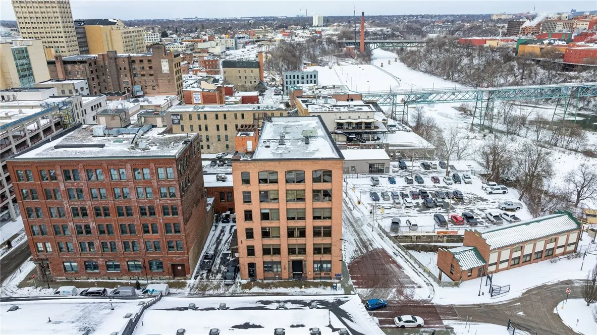 64 Commercial Street 205, Rochester, New York 1461, Rochester, New York 14614, 2 Rooms Rooms,1 BathroomBathrooms,Residential Lease,Closed,64 Commercial Street 205, Rochester, New York 1461,0,R1586413