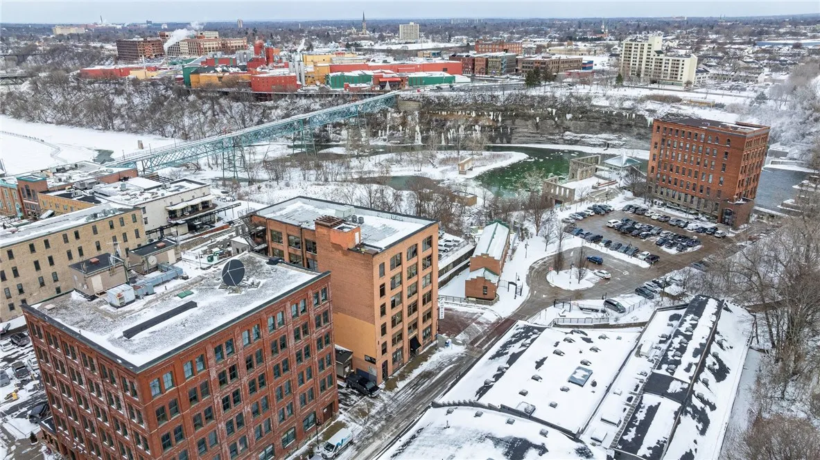 64 Commercial Street 206, Rochester, New York 1461, Rochester, New York 14614, 1 Bedroom Bedrooms, 2 Rooms Rooms,1 BathroomBathrooms,Residential Lease,Closed,64 Commercial Street 206, Rochester, New York 1461,0,R1586414