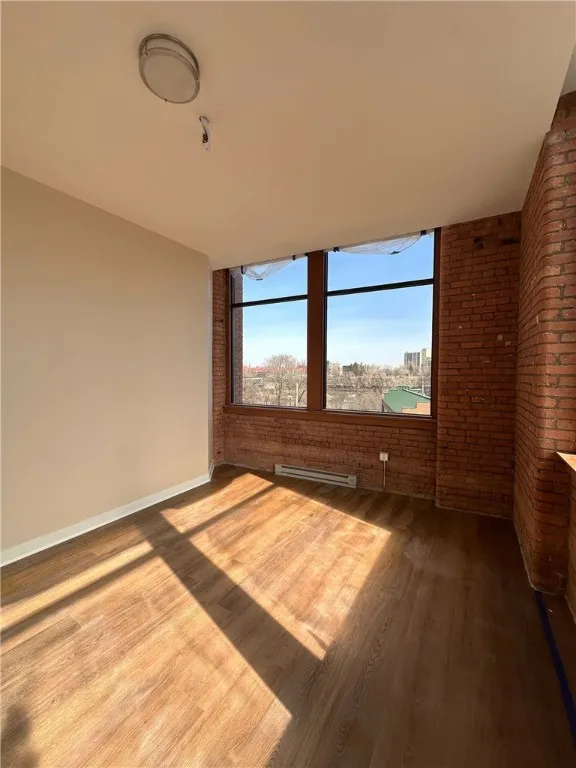 64 Commercial Street 303, Rochester, New York 1461, Rochester, New York 14614, 2 Rooms Rooms,1 BathroomBathrooms,Residential Lease,Closed,64 Commercial Street 303, Rochester, New York 1461,0,R1586417