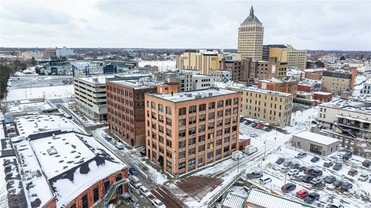 64 Commercial Street 303, Rochester, New York 1461, Rochester, New York 14614, 2 Rooms Rooms,1 BathroomBathrooms,Residential Lease,Closed,64 Commercial Street 303, Rochester, New York 1461,0,R1586417