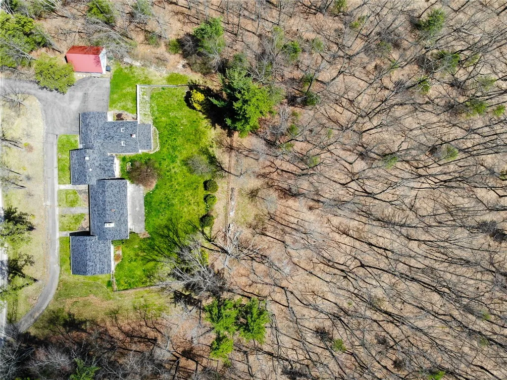 10614 Skyline Drive, Corning, New York 14830, Corning, New York 14830, 4 Bedrooms Bedrooms, 10 Rooms Rooms,3 BathroomsBathrooms,Residential,Closed,10614 Skyline Drive, Corning, New York 14830,0,EC278413