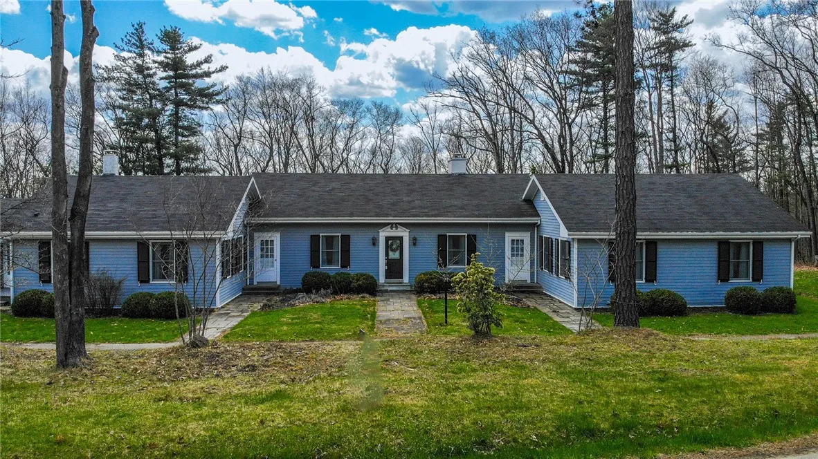 10614 Skyline Drive, Corning, New York 14830, Corning, New York 14830, 4 Bedrooms Bedrooms, 10 Rooms Rooms,3 BathroomsBathrooms,Residential,For Sale,10614 Skyline Drive, Corning, New York 14830,EC278413