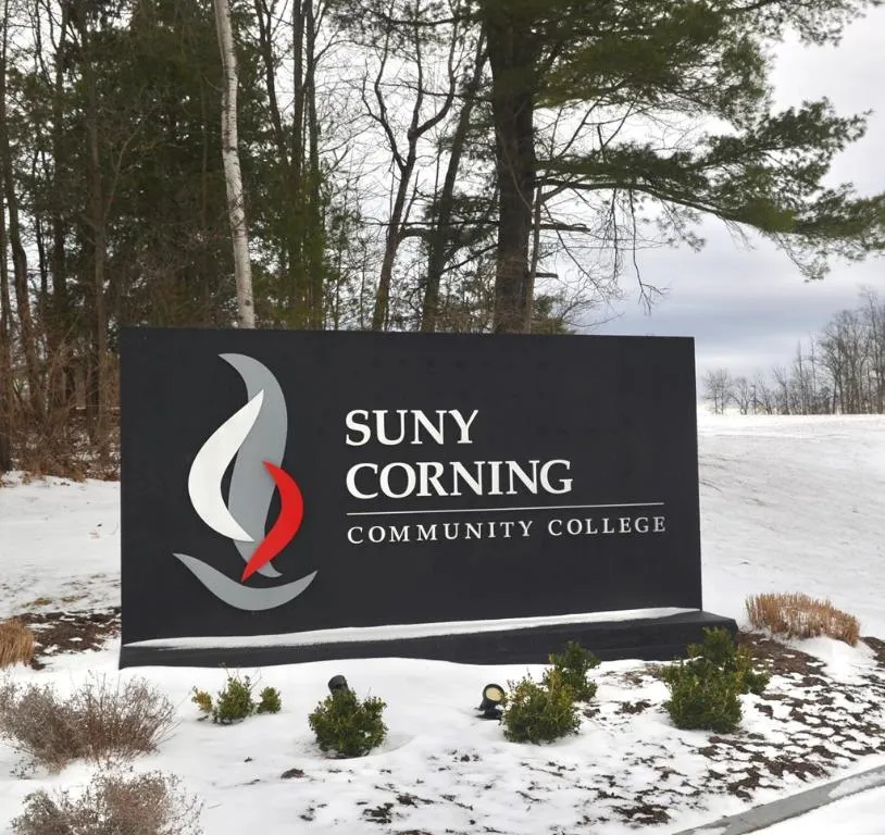 2705 Spencer Hill Road, Corning, New York 14830, Corning, New York 14830, 4 Bedrooms Bedrooms, 7 Rooms Rooms,3 BathroomsBathrooms,Residential,Closed,2705 Spencer Hill Road, Corning, New York 14830,EC278416