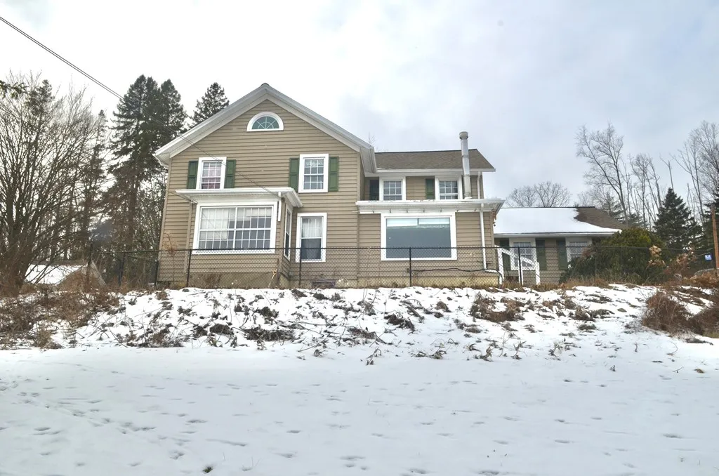 2705 Spencer Hill Road, Corning, New York 14830, Corning, New York 14830, 4 Bedrooms Bedrooms, 7 Rooms Rooms,3 BathroomsBathrooms,Residential,Closed,2705 Spencer Hill Road, Corning, New York 14830,EC278416