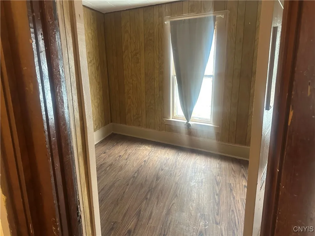 2023 Lodi Street, Syracuse, New York 13208, Syracuse, New York 13208, 6 Bedrooms Bedrooms, ,2 BathroomsBathrooms,Residential,Closed,2023 Lodi Street, Syracuse, New York 13208,0,S1586738