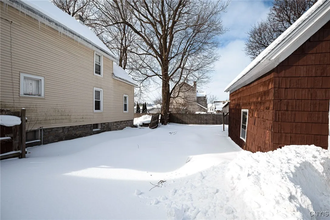112 South Pleasant Street, Watertown City, New Yor, Watertown City, New York 13601, 4 Bedrooms Bedrooms, ,2 BathroomsBathrooms,Residential,Closed,112 South Pleasant Street, Watertown City, New Yor,0,S1586675