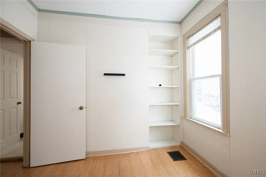 112 South Pleasant Street, Watertown City, New Yor, Watertown City, New York 13601, 4 Bedrooms Bedrooms, ,2 BathroomsBathrooms,Residential,Closed,112 South Pleasant Street, Watertown City, New Yor,0,S1586675