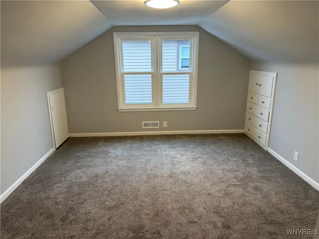 289 Wendel Avenue, Tonawanda-town, New York 14223, Tonawanda, New York 14223, 4 Bedrooms Bedrooms, 8 Rooms Rooms,1 BathroomBathrooms,Residential,Closed,289 Wendel Avenue, Tonawanda-town, New York 14223,0,B1586802