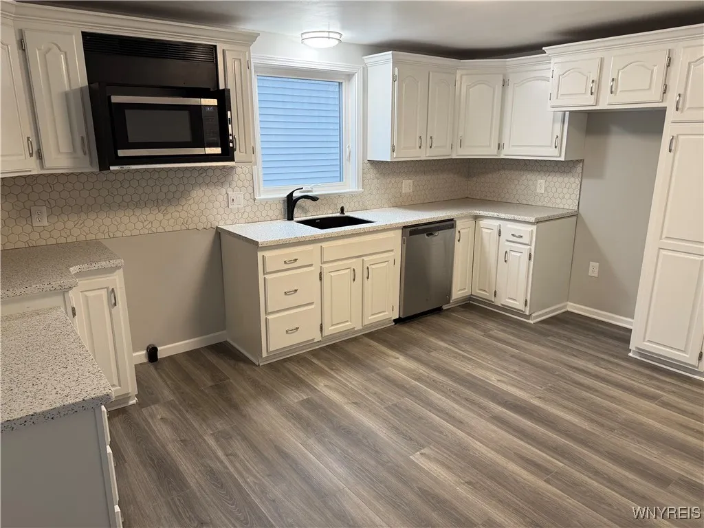 289 Wendel Avenue, Tonawanda-town, New York 14223, Tonawanda, New York 14223, 4 Bedrooms Bedrooms, 8 Rooms Rooms,1 BathroomBathrooms,Residential,Closed,289 Wendel Avenue, Tonawanda-town, New York 14223,0,B1586802