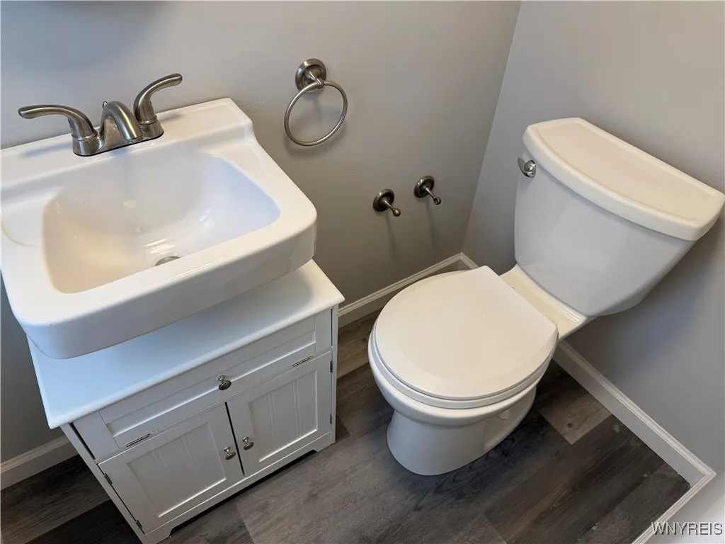 289 Wendel Avenue, Tonawanda-town, New York 14223, Tonawanda, New York 14223, 4 Bedrooms Bedrooms, 8 Rooms Rooms,1 BathroomBathrooms,Residential,Closed,289 Wendel Avenue, Tonawanda-town, New York 14223,0,B1586802