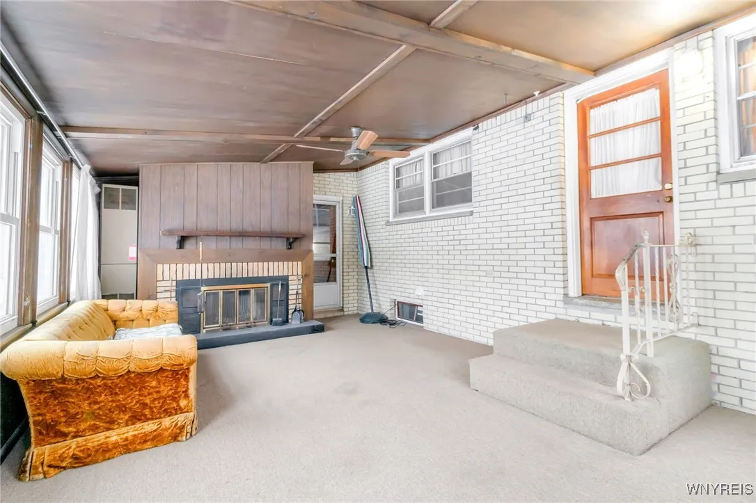 116 Glencove Road, Tonawanda-town, New York 14223, Tonawanda, New York 14223, 3 Bedrooms Bedrooms, 6 Rooms Rooms,1 BathroomBathrooms,Residential,Closed,116 Glencove Road, Tonawanda-town, New York 14223,0,B1586444
