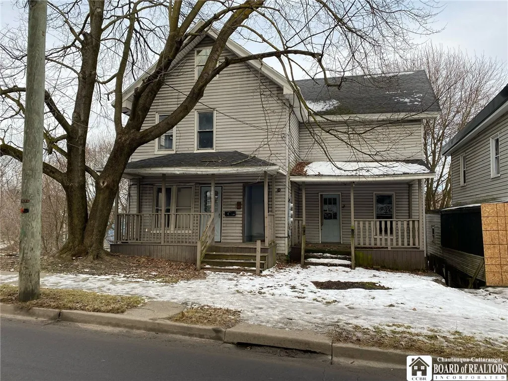 321 Allen Street, Jamestown, New York 14701, Jamestown, New York 14701, 6 Bedrooms Bedrooms, ,4 BathroomsBathrooms,Residential,For Sale,321 Allen Street, Jamestown, New York 14701,0,R1586682