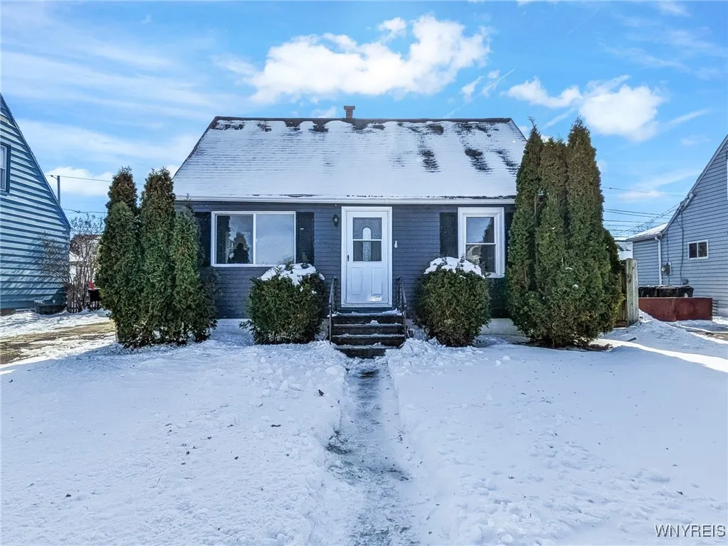 304 Mang Avenue, Tonawanda-town, New York 14217, Tonawanda, New York 14217, 3 Bedrooms Bedrooms, 5 Rooms Rooms,1 BathroomBathrooms,Residential,Closed,304 Mang Avenue, Tonawanda-town, New York 14217,0,B1586383