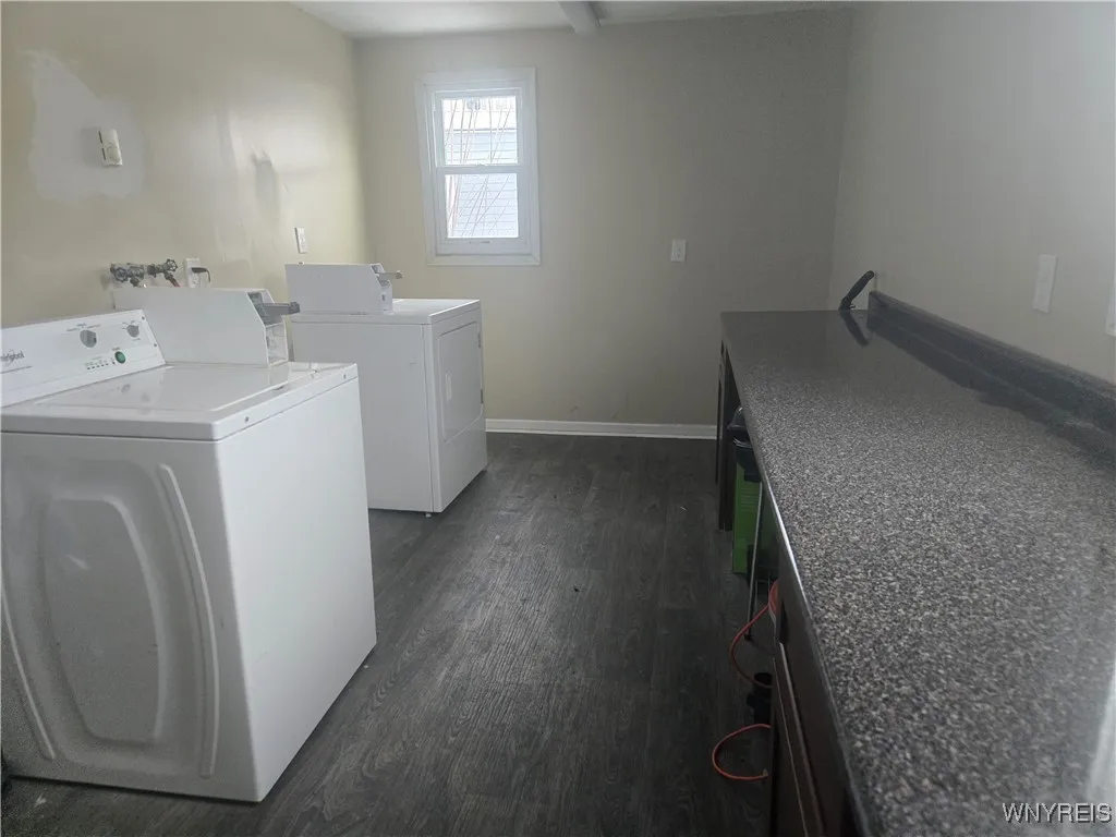 573 Oliver Street, North Tonawanda, New York 14120, North Tonawanda, New York 14120, 4 Bedrooms Bedrooms, ,3 BathroomsBathrooms,Residential,Closed,573 Oliver Street, North Tonawanda, New York 14120,0,B1586432