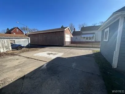 573 Oliver Street, North Tonawanda, New York 14120, North Tonawanda, New York 14120, 4 Bedrooms Bedrooms, ,3 BathroomsBathrooms,Residential,Closed,573 Oliver Street, North Tonawanda, New York 14120,0,B1586432