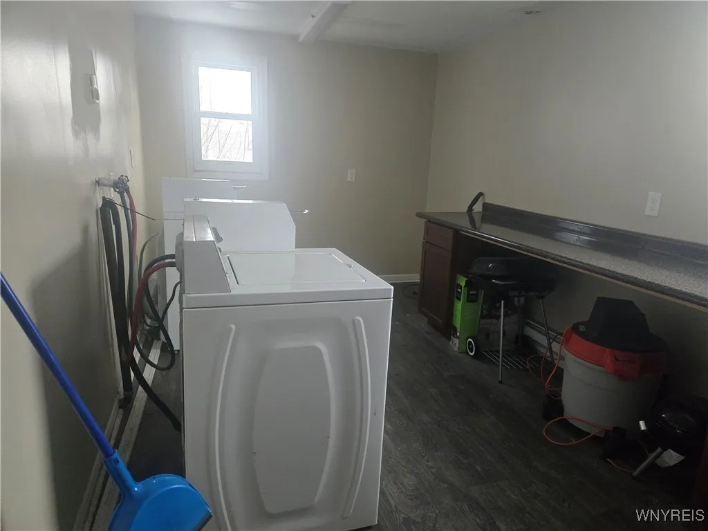 573 Oliver Street, North Tonawanda, New York 14120, North Tonawanda, New York 14120, 4 Bedrooms Bedrooms, ,3 BathroomsBathrooms,Residential,Closed,573 Oliver Street, North Tonawanda, New York 14120,0,B1586432