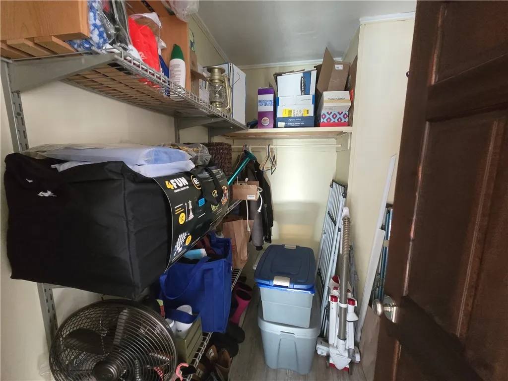1595 Old Route 17, Rockland, New York 12776, Rockland, New York 12776, 3 Bedrooms Bedrooms, 5 Rooms Rooms,2 BathroomsBathrooms,Residential,Closed,1595 Old Route 17, Rockland, New York 12776,0,R1586465