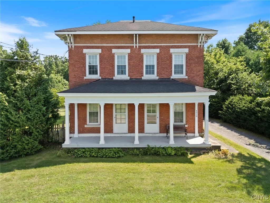 4618 State Route 31, Clay, New York 13041, Clay, New York 13041, 3 Bedrooms Bedrooms, 8 Rooms Rooms,1 BathroomBathrooms,Residential,Closed,4618 State Route 31, Clay, New York 13041,0,S1586136