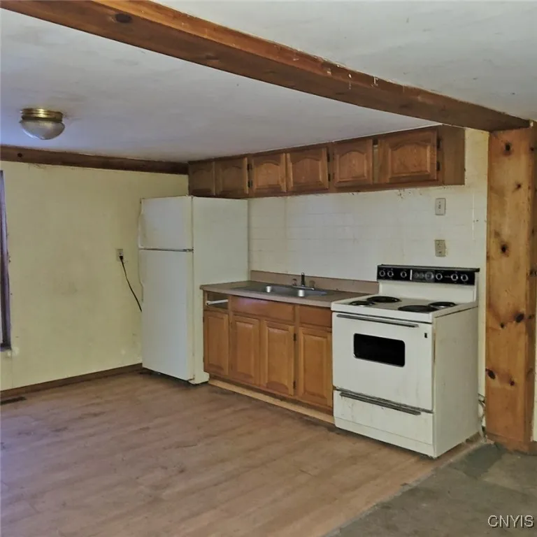 207 South Road, Plainfield, New York 13491, Plainfield, New York 13491, 4 Bedrooms Bedrooms, 8 Rooms Rooms,1 BathroomBathrooms,Residential,For Sale,207 South Road, Plainfield, New York 13491,S1586946