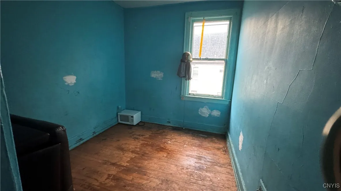 32 Waverly Place 34, Utica, New York 13502, Utica, New York 13502, 6 Bedrooms Bedrooms, ,2 BathroomsBathrooms,Residential,Closed,32 Waverly Place 34, Utica, New York 13502,0,S1586957