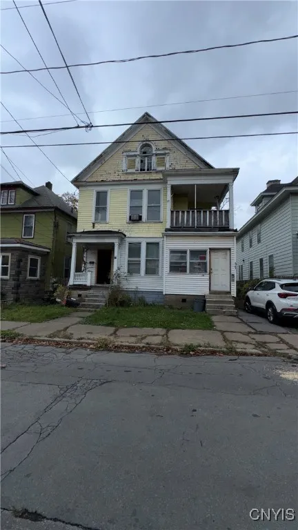 32 Waverly Place 34, Utica, New York 13502, Utica, New York 13502, 6 Bedrooms Bedrooms, ,2 BathroomsBathrooms,Residential,Closed,32 Waverly Place 34, Utica, New York 13502,0,S1586957