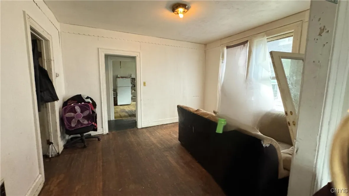 32 Waverly Place 34, Utica, New York 13502, Utica, New York 13502, 6 Bedrooms Bedrooms, ,2 BathroomsBathrooms,Residential,Closed,32 Waverly Place 34, Utica, New York 13502,0,S1586957