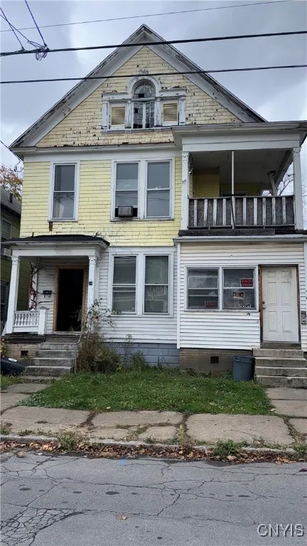 32 Waverly Place 34, Utica, New York 13502, Utica, New York 13502, 6 Bedrooms Bedrooms, ,2 BathroomsBathrooms,Residential,Closed,32 Waverly Place 34, Utica, New York 13502,0,S1586957