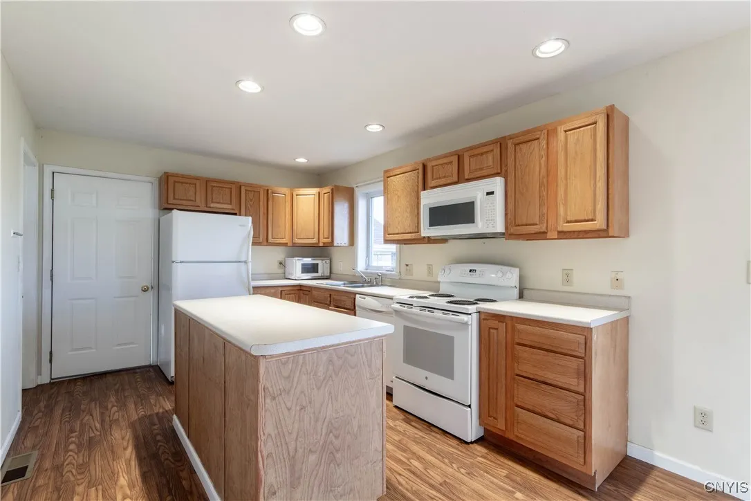 24001 County Route 16, Pamelia, New York 13637, Pamelia, New York 13637, 3 Bedrooms Bedrooms, 6 Rooms Rooms,1 BathroomBathrooms,Residential Lease,Closed,24001 County Route 16, Pamelia, New York 13637,0,S1586983