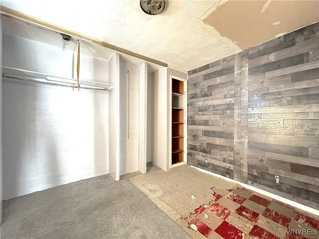 86 Hamburg Street, Buffalo, New York 14204, Buffalo, New York 14204, 6 Bedrooms Bedrooms, ,2 BathroomsBathrooms,Residential,Closed,86 Hamburg Street, Buffalo, New York 14204,0,B1586976