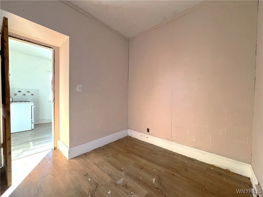 86 Hamburg Street, Buffalo, New York 14204, Buffalo, New York 14204, 6 Bedrooms Bedrooms, ,2 BathroomsBathrooms,Residential,Closed,86 Hamburg Street, Buffalo, New York 14204,0,B1586976