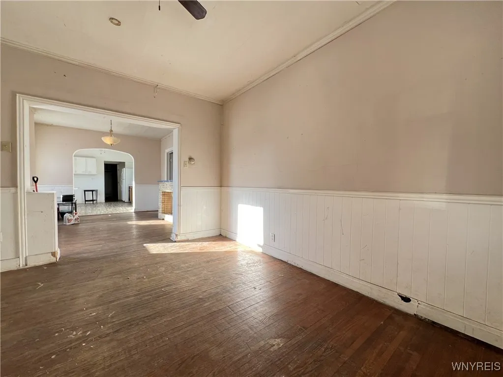86 Hamburg Street, Buffalo, New York 14204, Buffalo, New York 14204, 6 Bedrooms Bedrooms, ,2 BathroomsBathrooms,Residential,Closed,86 Hamburg Street, Buffalo, New York 14204,0,B1586976