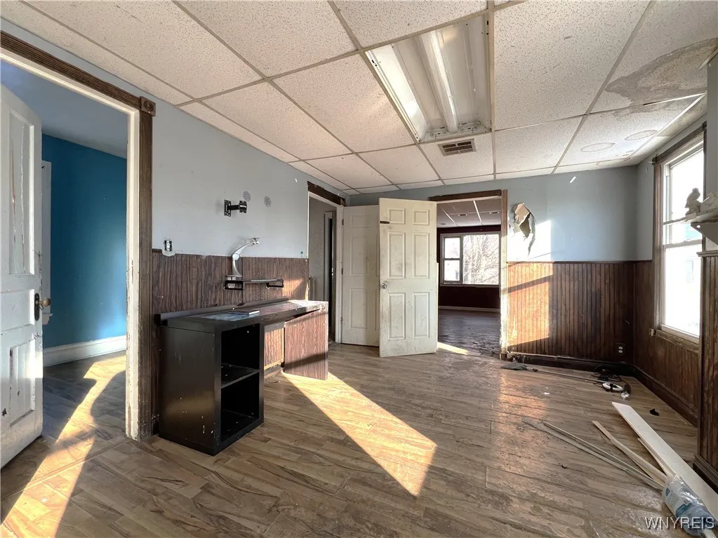 86 Hamburg Street, Buffalo, New York 14204, Buffalo, New York 14204, 6 Bedrooms Bedrooms, ,2 BathroomsBathrooms,Residential,Closed,86 Hamburg Street, Buffalo, New York 14204,0,B1586976