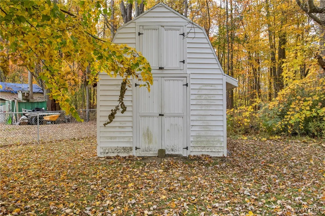 Shed