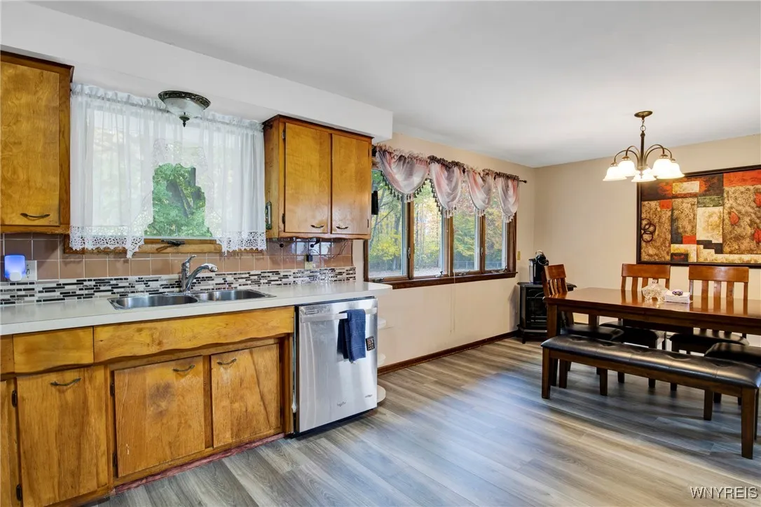 Kitchen/Dinning