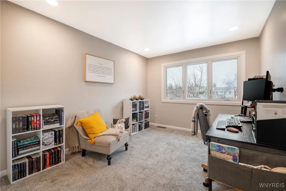 903 Winterset Court, Amherst, New York 14051, Amherst, New York 14051, 3 Bedrooms Bedrooms, 7 Rooms Rooms,2 BathroomsBathrooms,Residential,Closed,903 Winterset Court, Amherst, New York 14051,0,B1587062
