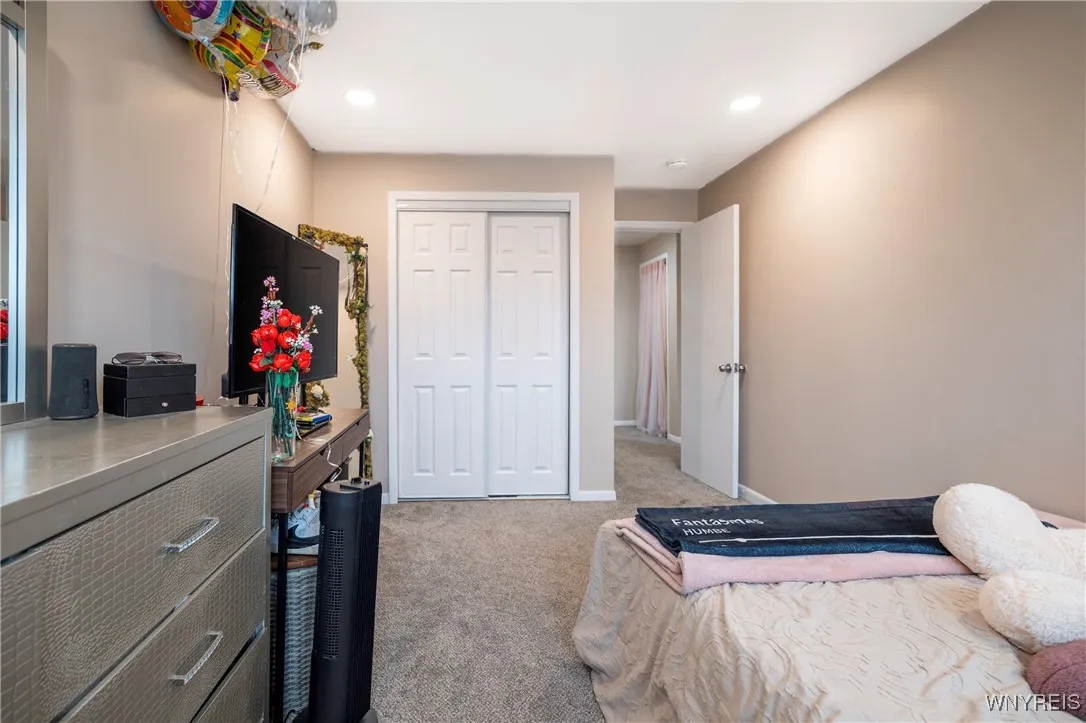 903 Winterset Court, Amherst, New York 14051, Amherst, New York 14051, 3 Bedrooms Bedrooms, 7 Rooms Rooms,2 BathroomsBathrooms,Residential,Closed,903 Winterset Court, Amherst, New York 14051,0,B1587062